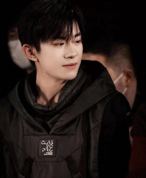 娱乐圈吃瓜明星代号,明星代号背后的秘密风云 第2张 娱乐圈吃瓜明星代号,明星代号背后的秘密风云 第2张