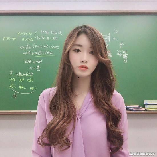 娱乐吃瓜酱数学老师