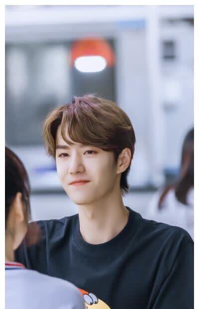 吃瓜娱乐圈王一博赵丽颖  第3张