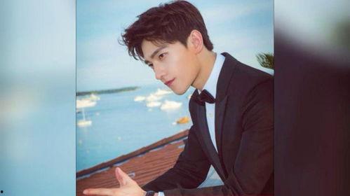 娱乐圈帅哥吃瓜  第2张